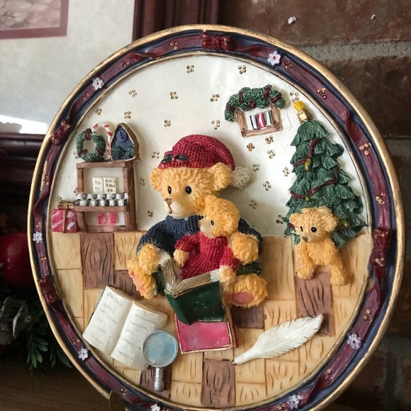Rare VTG 1970’s Hand Painted 3D Teddy Bear Plate - Picture 9 of 12